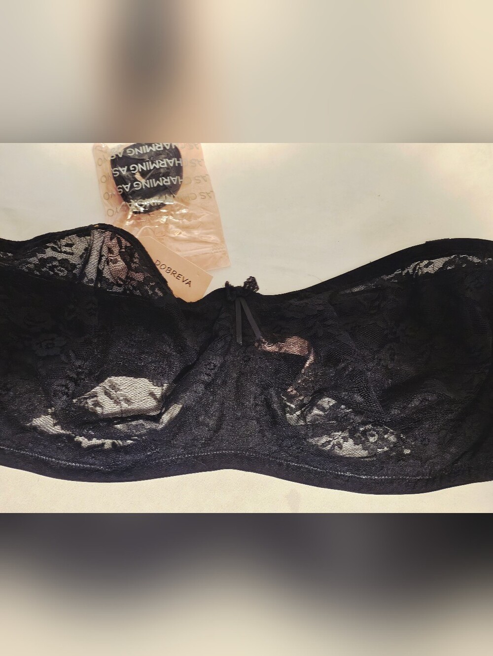 New Strapless Black Lace Bra With Straps Sz. 40E